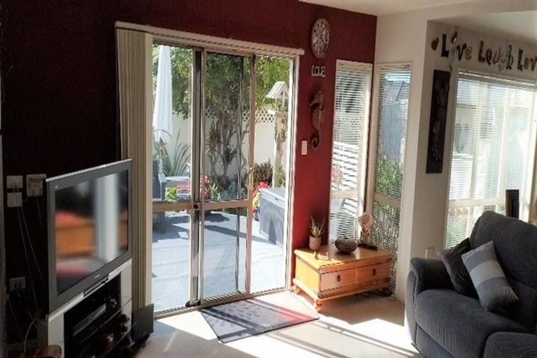 Photo of property in 10 Timandra Place, Te Kamo, Whangarei, 0112