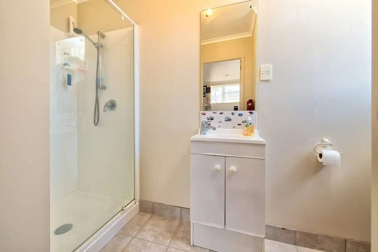 Photo of property in 138b Settlement Road, Papakura, 2110