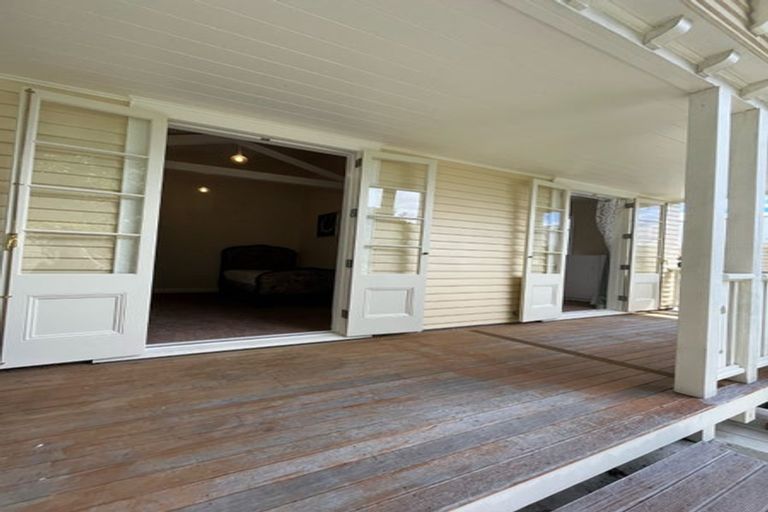 Photo of property in 13 Grass Street, Oriental Bay, Wellington, 6011