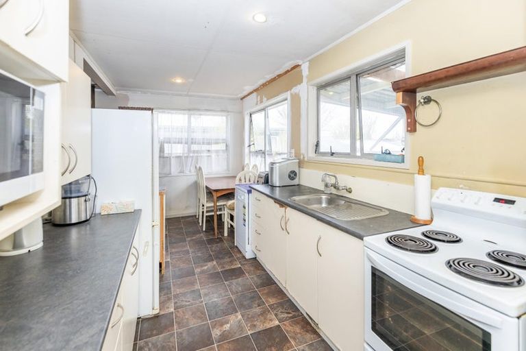 Photo of property in 16 Grange Avenue, Nawton, Hamilton, 3200