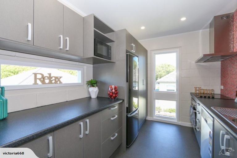 Photo of property in 1/23 Campbell Street, Karori, Wellington, 6012