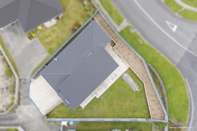 Photo of property in 11 Coutts Way, Fitzherbert, Palmerston North, 4410