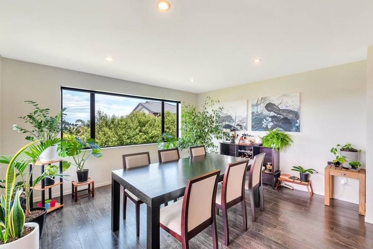 Photo of property in 14 Platinum Rise, Ranui, Auckland, 0612