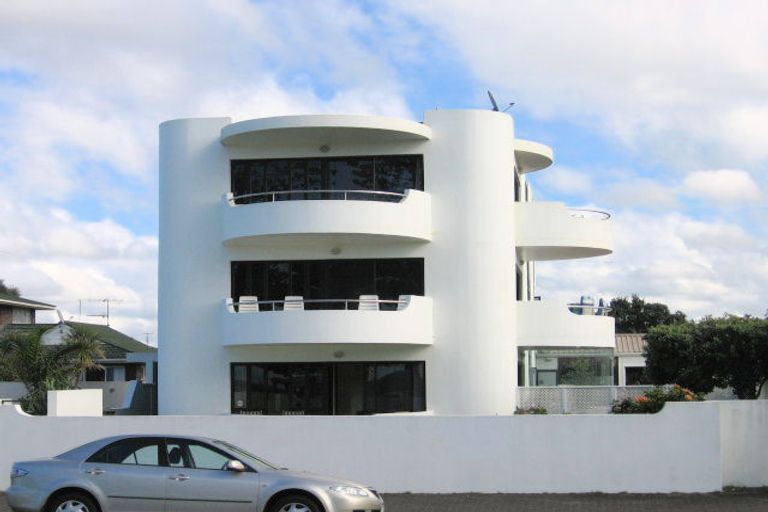 Photo of property in 2/276 Hibiscus Coast Highway, Orewa, 0931