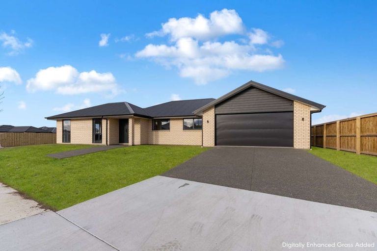 Photo of property in 24 Herridge Street, Woodend, 7691