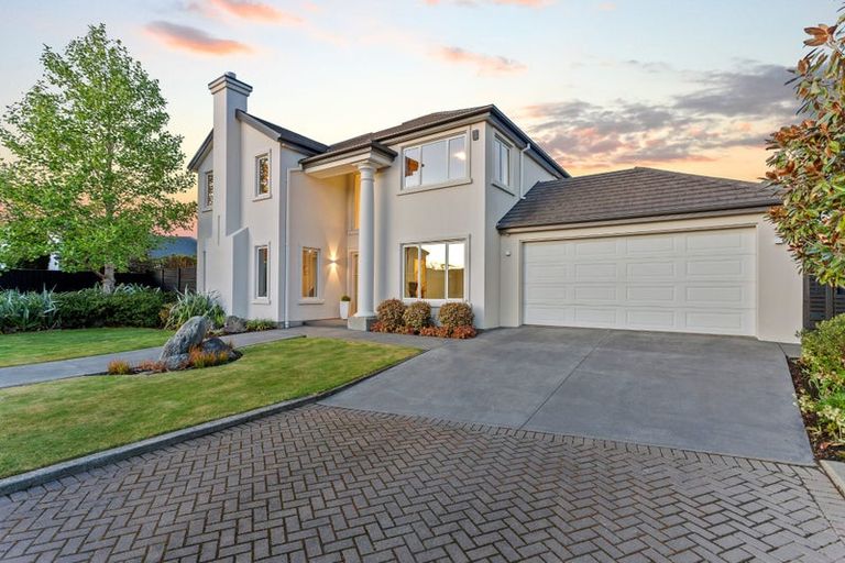 Photo of property in 6 June Gardens, Northwood, Christchurch, 8051