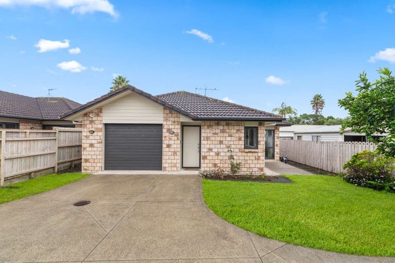 Photo of property in 104b Racecourse Road, Waiuku, 2123