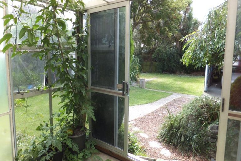 Photo of property in 13 Warrington Street, Mairehau, Christchurch, 8013