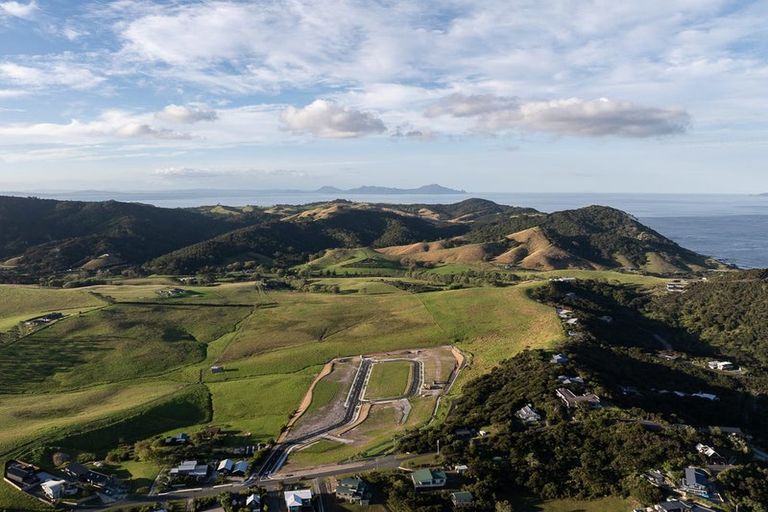 Photo of property in 55 Cullen Street, Mangawhai Heads, Mangawhai, 0505