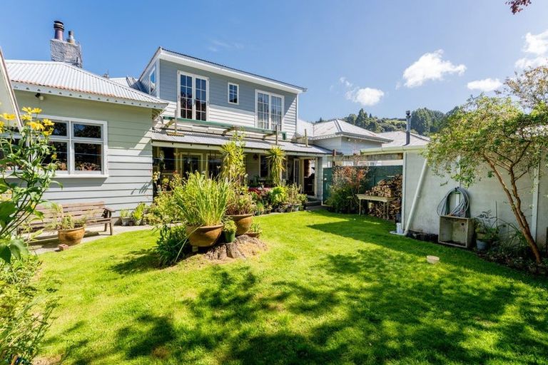 Photo of property in 10 Carr Street, North East Valley, Dunedin, 9010