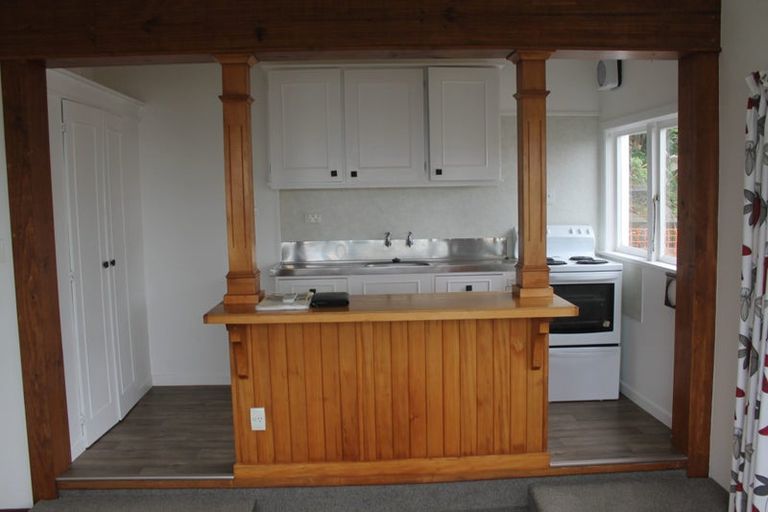 Photo of property in 2/87 Rakau Road, Hataitai, Wellington, 6021