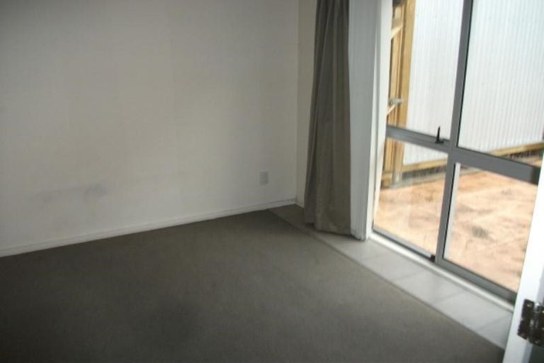 Photo of property in 2/35 Ely Street, Christchurch Central, Christchurch, 8013