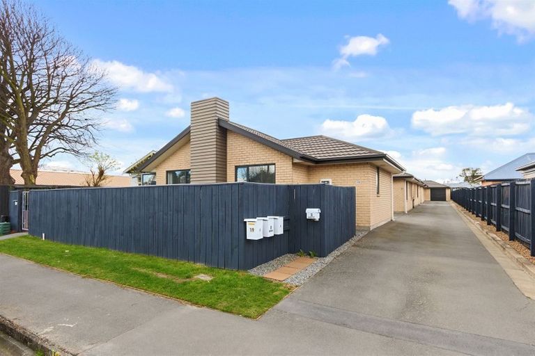 Photo of property in 1/19 Tower Street, Hornby, Christchurch, 8042