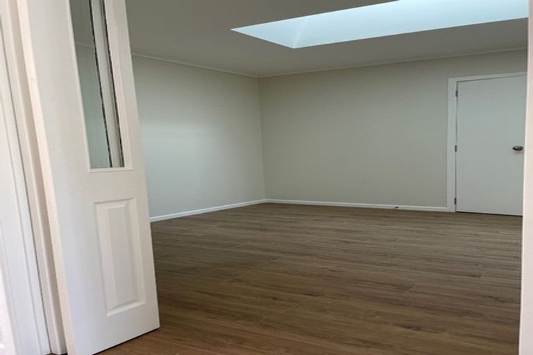 Photo of property in 5 Hamlet Place, Pukekohe, 2120