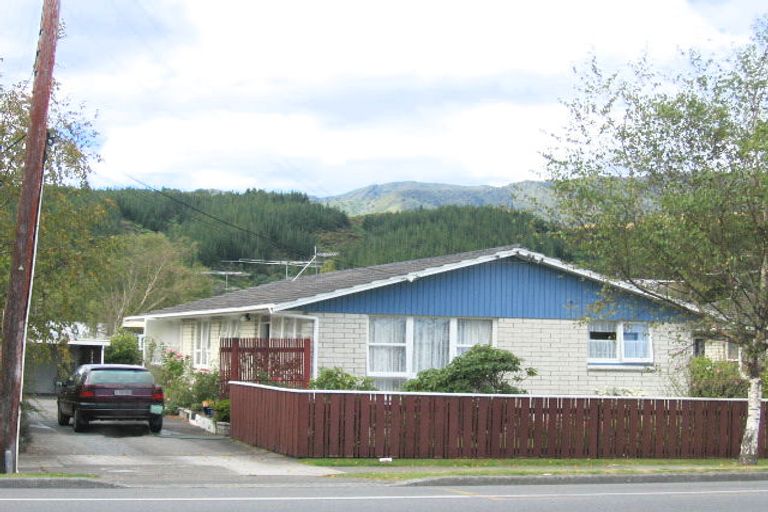Photo of property in 2/1242 Fergusson Drive, Brown Owl, Upper Hutt, 5018