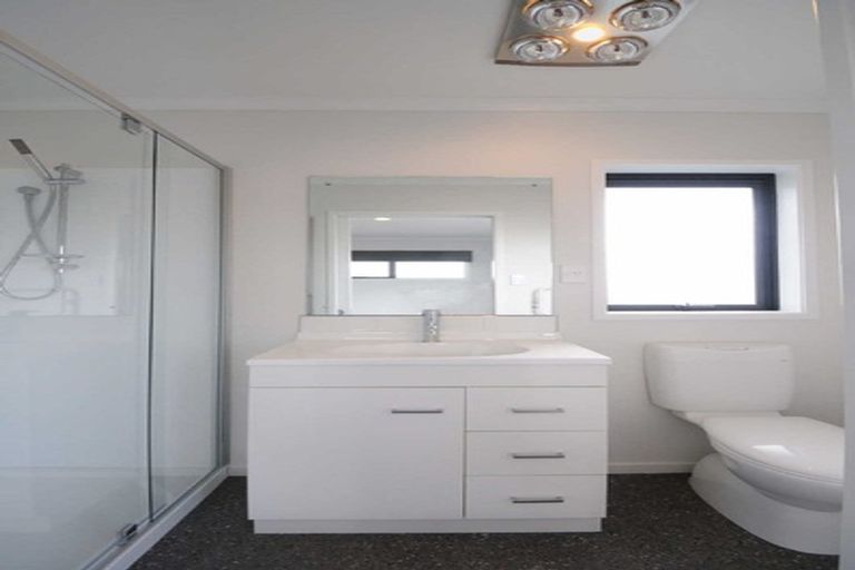 Photo of property in 70 Liddington Drive, Rolleston, 7615