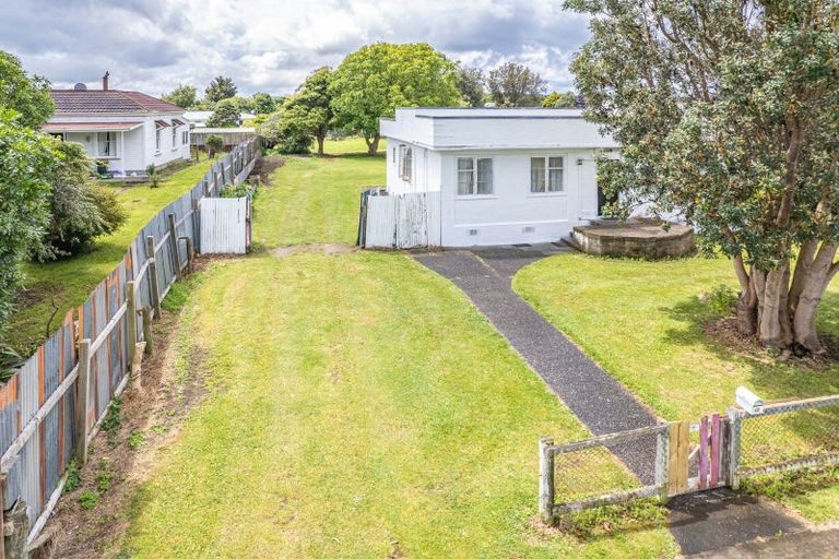 Photo of property in 40 Hussey Street, Waverley, 4510