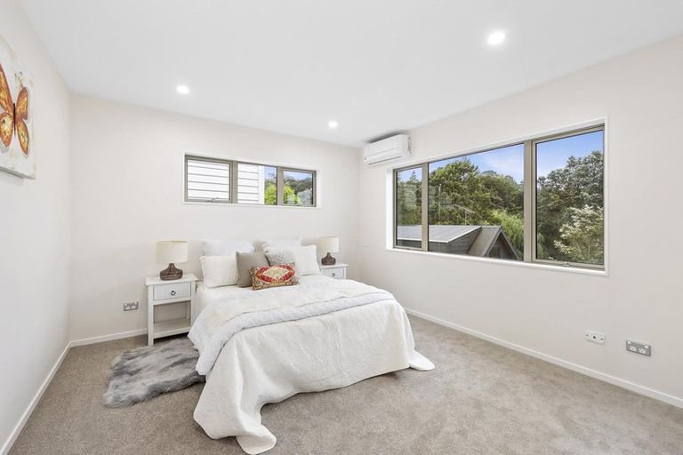 Photo of property in 30a Dolbear Street, Titirangi, Auckland, 0604