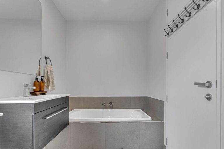 Photo of property in 36 Mccormick Lane, Rolleston, 7615