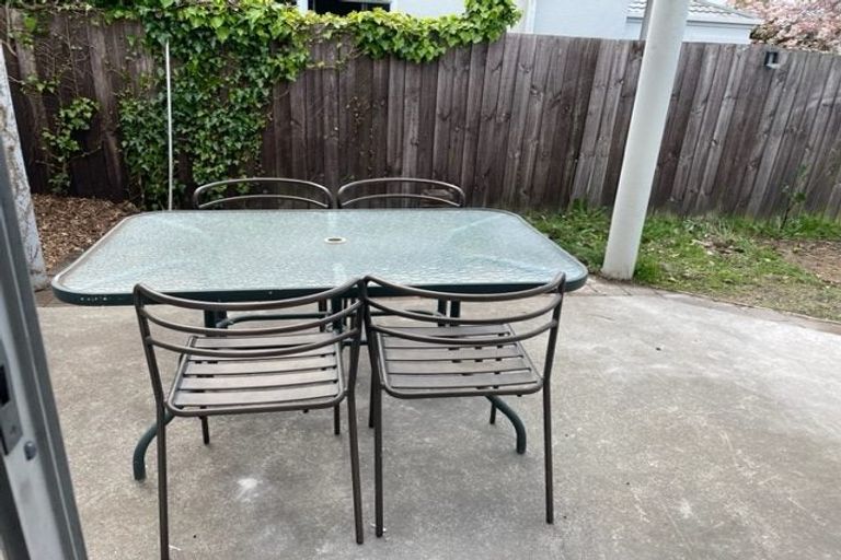 Photo of property in 127 Glandovey Road, Strowan, Christchurch, 8052