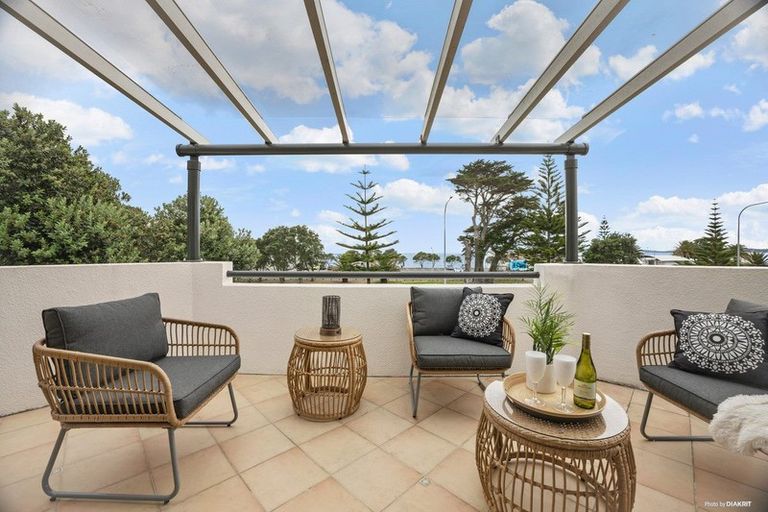 Photo of property in 248c Hibiscus Coast Highway, Orewa, 0931