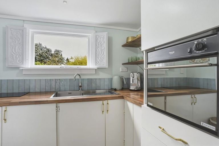 Photo of property in 7 Moore Street, Milton, 9220