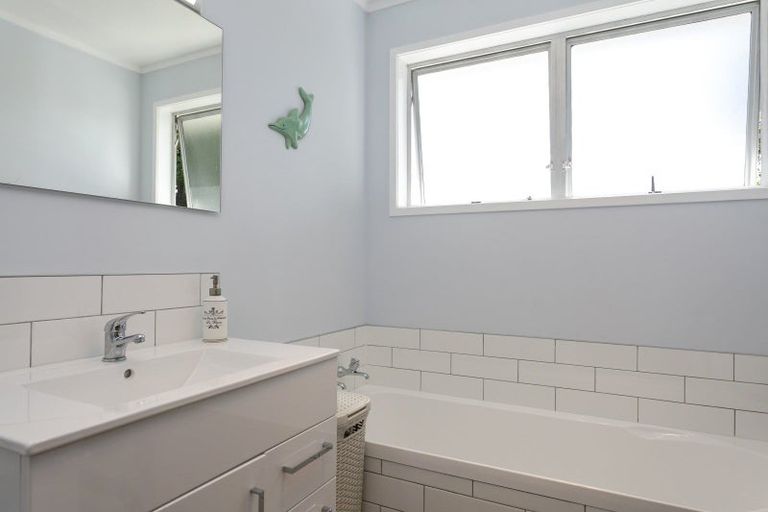 Photo of property in 67 Richmond Avenue, Richmond Heights, Taupo, 3330