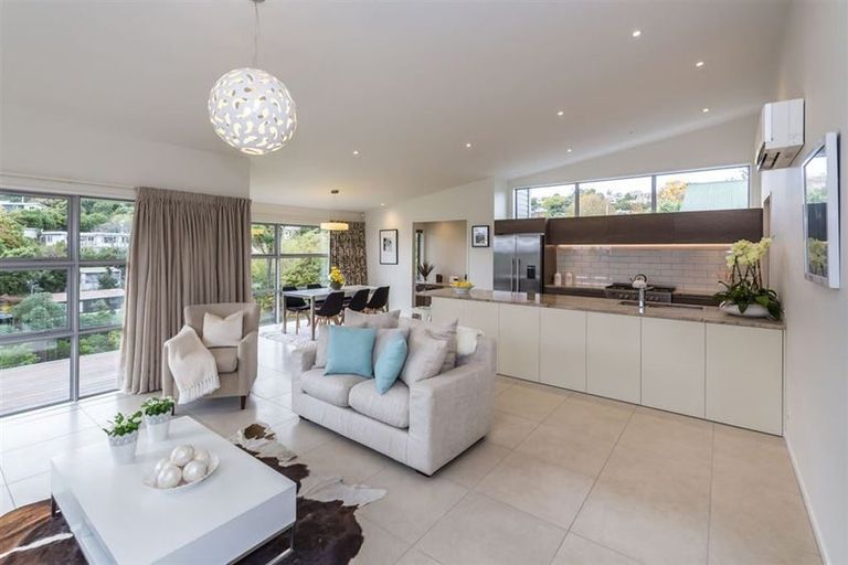 Photo of property in 33d Hackthorne Road, Cashmere, Christchurch, 8022
