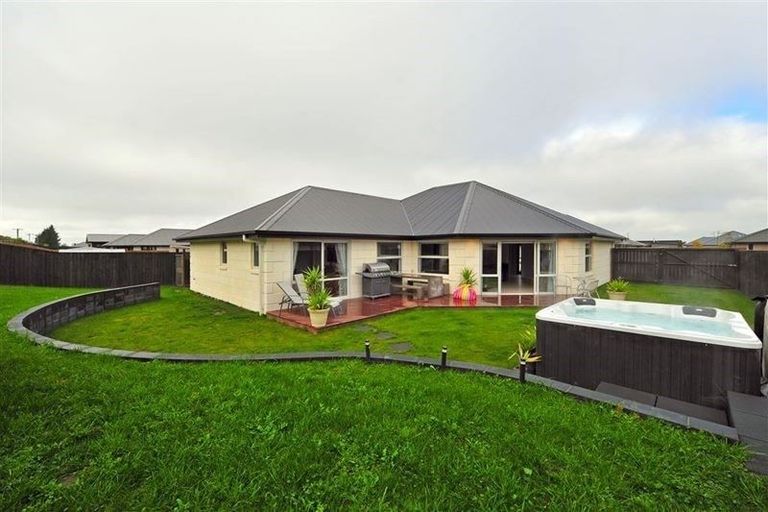 Photo of property in 52 Lignite Drive, Rolleston, 7614