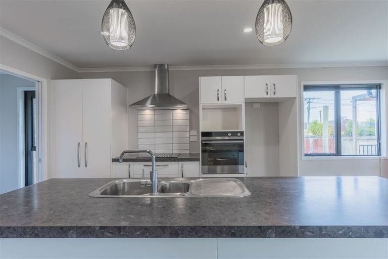 Photo of property in 130 Rowses Road, Aranui, Christchurch, 8061