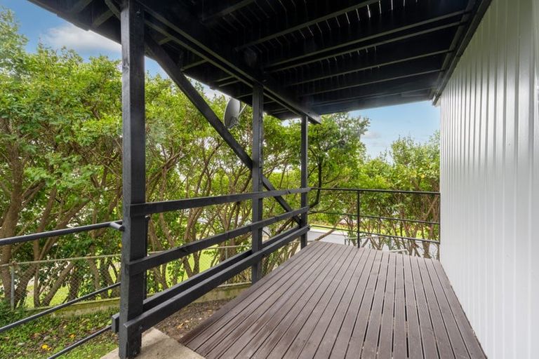 Photo of property in 14 Lysander Crescent, Beach Haven, Auckland, 0626