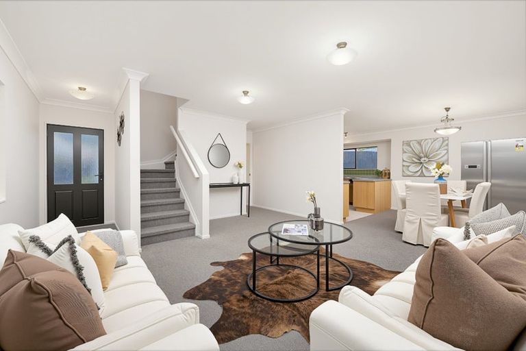 Photo of property in 54 Zefiro Drive, Massey, Auckland, 0614