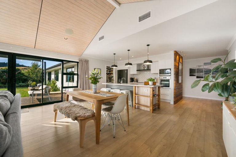 Photo of property in 210 Aubrey Road, Wanaka, 9305