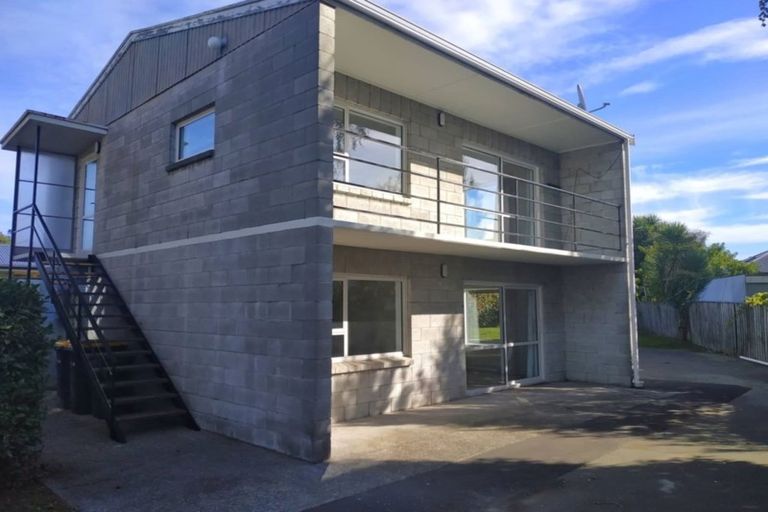 Photo of property in 173 Springfield Road, St Albans, Christchurch, 8014