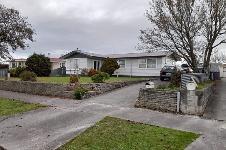 Photo of property in 16 Karamea Crescent, Kelvin Grove, Palmerston North, 4414