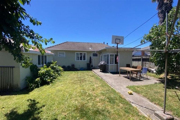 Photo of property in 2/14 Maitland Avenue, Stoke, Nelson, 7011