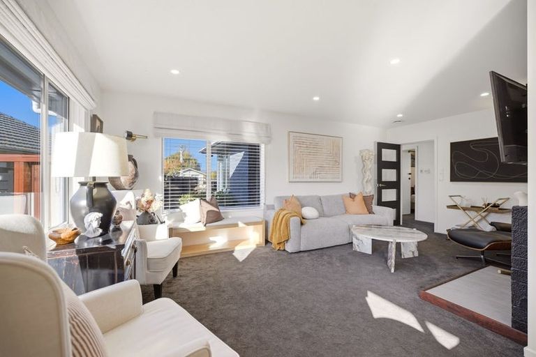 Photo of property in 42 Trafford Street, Harewood, Christchurch, 8051