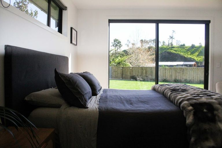 Photo of property in 7 Kohatu Boulder Way, Welbourn, New Plymouth, 4310