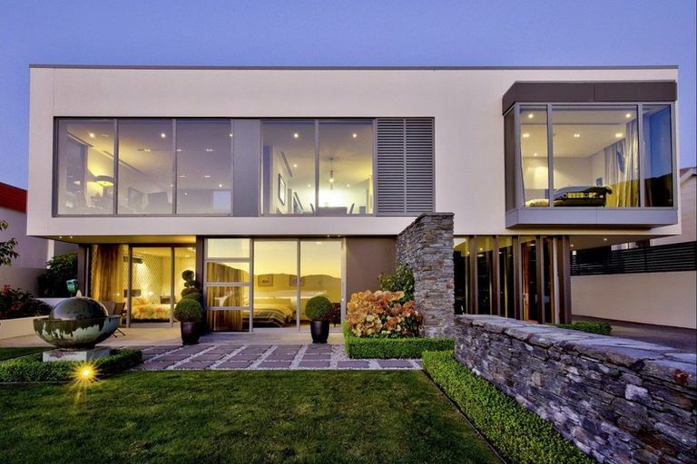 Photo of property in 48 Lake Avenue, Frankton, Queenstown, 9300