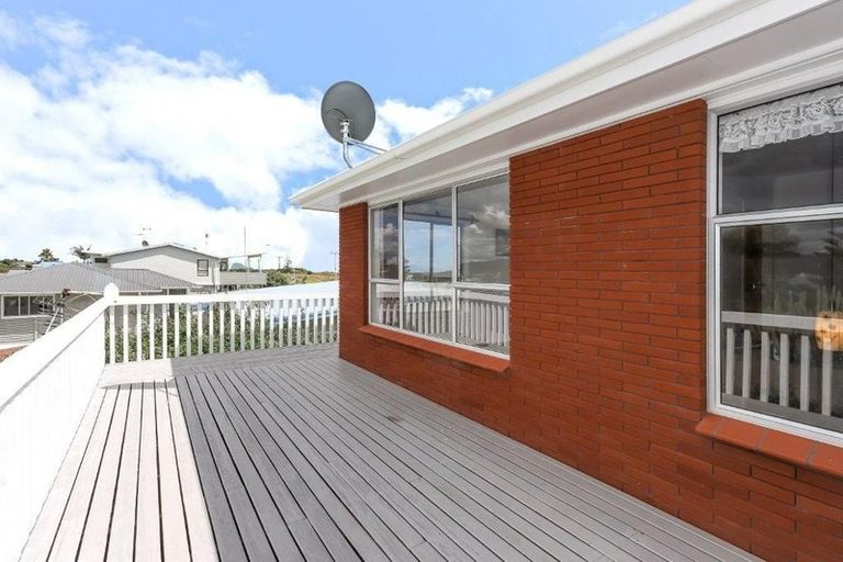 Photo of property in 880 Papamoa Beach Road, Papamoa Beach, Papamoa, 3118