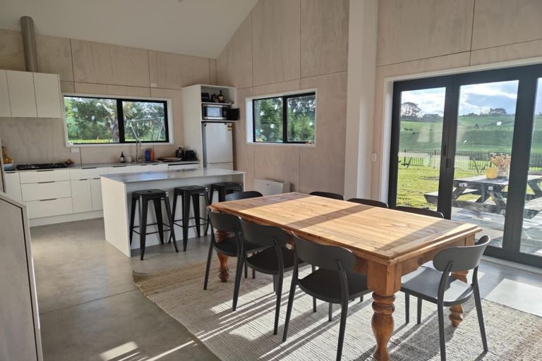 Photo of property in 378 Hursthouse Road, Tarurutangi, Inglewood, 4389