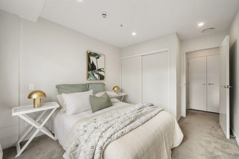 Photo of property in Vsp South, 404/166u Victoria Street, Te Aro, Wellington, 6011