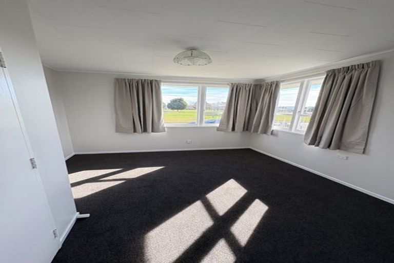 Photo of property in 3 Lichfield Crescent, Tamatea, Napier, 4112