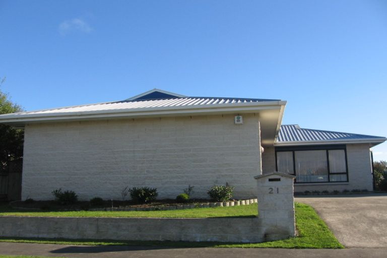 Photo of property in 21 Mercury Street, Milson, Palmerston North, 4414
