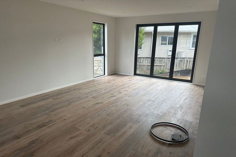 Photo of property in 79b Bond Crescent, Forrest Hill, Auckland, 0620