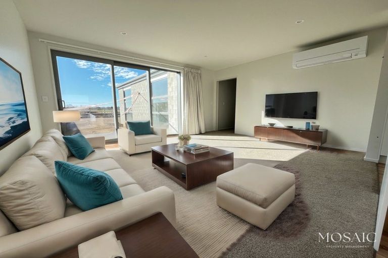 Photo of property in 24 Ellmers Street, Woodend, 7691