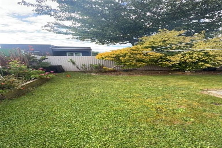 Photo of property in 56 Winchester Street, Levin, 5510