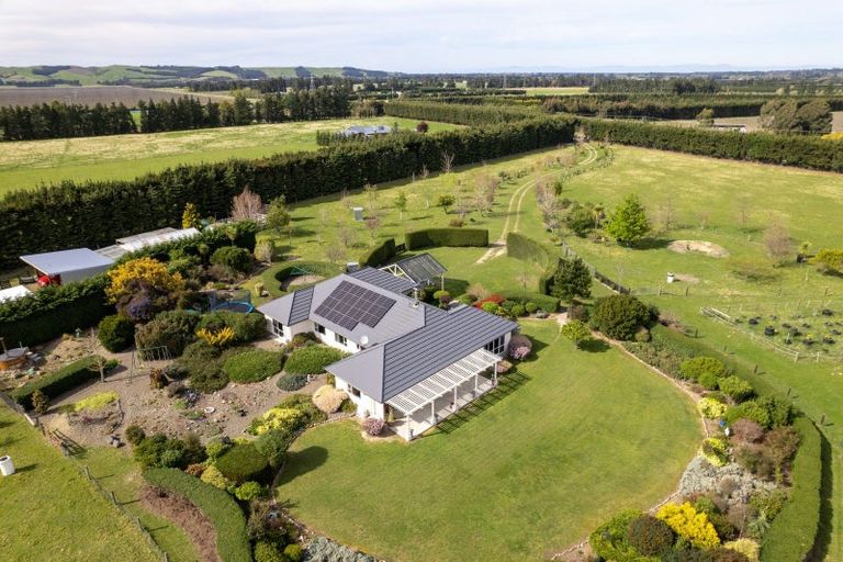 Photo of property in 342 Innes Road, Glasnevin, Amberley, 7482