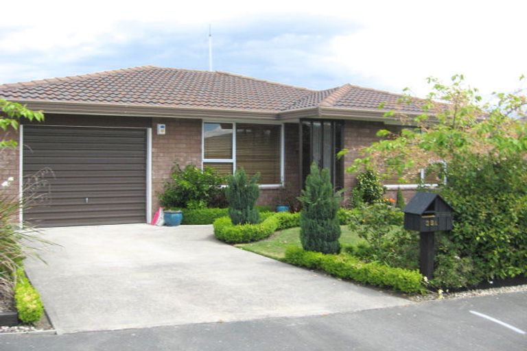 Photo of property in 39 Kildare Street, Northwood, Christchurch, 8051