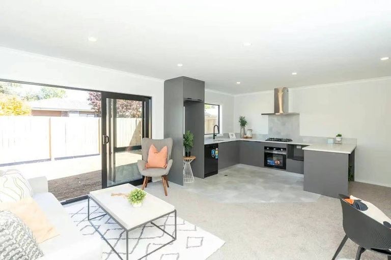 Photo of property in 22u3 Dalgliesh Avenue, Forest Lake, Hamilton, 3200